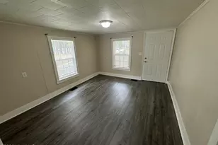 214 N Grace Chapel Rd, Hamlet, NC 28345 - Photo 3