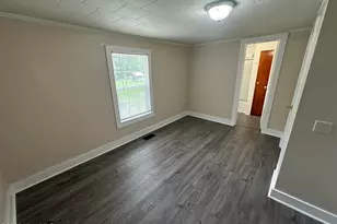 214 N Grace Chapel Rd, Hamlet, NC 28345 - Photo 5