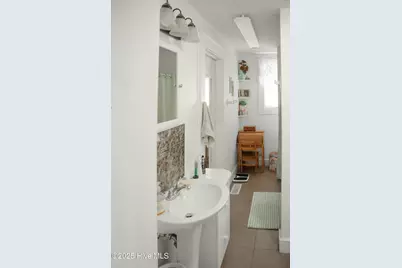 203 Minturn Avenue, Hamlet, NC 28345 - Photo 37