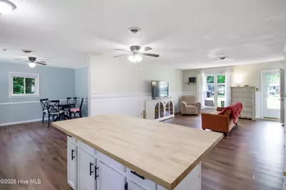 303 Walnut Creek Road, Jacksonville, NC 28546 - Photo 3