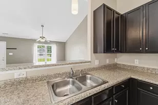 210 Jasmine Ln, Jacksonville, NC 28546 - Photo 29