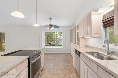 121 White Ash Drive, Pine Knoll Shores, NC 28512 - Photo 17