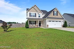 114 Bridgeport Dr, Sneads Ferry, NC 28460 - Photo 3