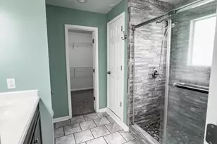 203 Sawbriar Ct, Jacksonville, NC 28540 - Photo 9