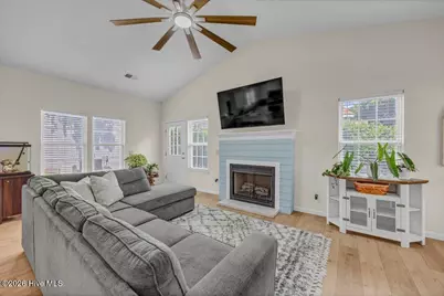 7322 Cassimir Place, Wilmington, NC 28412 - Photo 9
