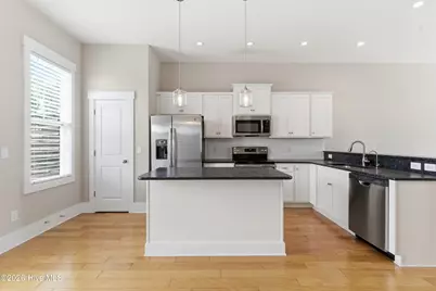 1810 Bungalow Row, Wilmington, NC 28409 - Photo 11