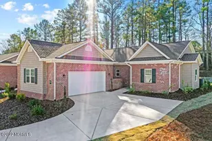800 Lighthorse Cir, Aberdeen, NC 28315 - Photo 1