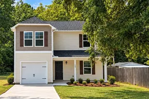 107 W Sater St, Pinetops, NC 27864 - Photo 1