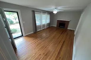 102 W Berkshire Rd, Greenville, NC 27858 - Photo 3