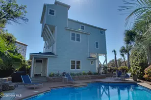 102 Purdie Dr, Emerald Isle, NC 28594 - Photo 1
