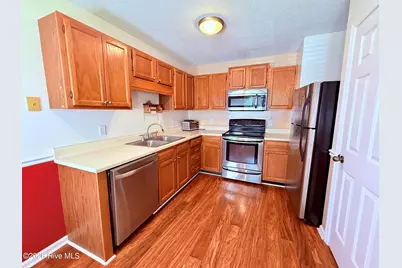 600 N 35th Street #103, Morehead City, NC 28557 - Photo 7