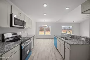 110 N 12th St, Pinetops, NC 27864 - Photo 17
