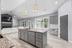 402 King Richard Ct, Jacksonville, NC 28546 - Photo 25