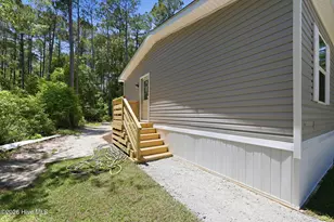 317 N Red Maple Ct, Swansboro, NC 28584 - Photo 7