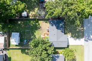403 E Foy St, Richlands, NC 28574 - Photo 25