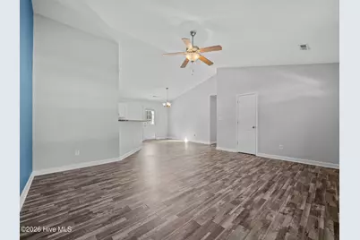 312 Reid Court N, Jacksonville, NC 28540 - Photo 3