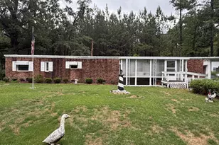 402 Pelletier St, La Grange, NC 28551 - Photo 1