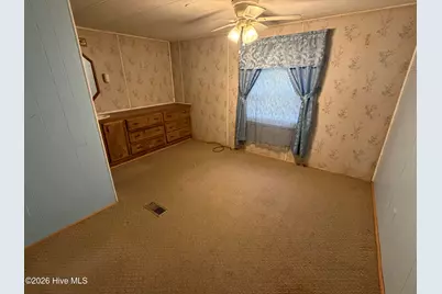 402 Pelletier Street, La Grange, NC 28551 - Photo 19