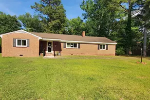 505 Lakeview Dr, Murfreesboro, NC 27855 - Photo 1