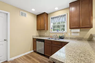 250 W Lake Road, Raeford, NC 28376 - Photo 9
