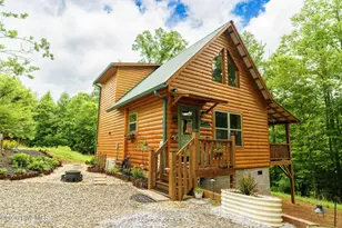 680 Deerfield Dr, Murphy, NC 28906 - Photo 1