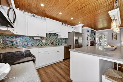 118 NE 19th Street, Oak Island, NC 28465 - Photo 15