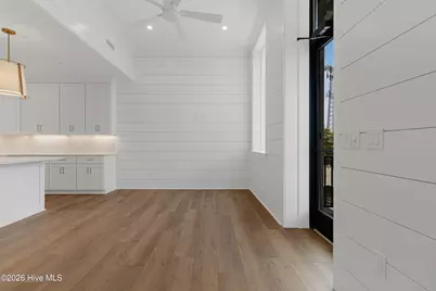 805 Mulberry Street #Unit 207, Beaufort, NC 28516 - Photo 5
