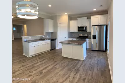 5872 Park West Circle, Leland, NC 28451 - Photo 7