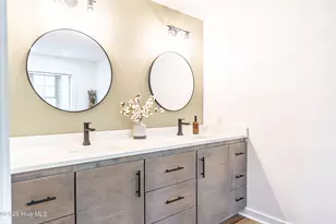 707 Alexander Dr, Aberdeen, NC 28315 - Photo 13