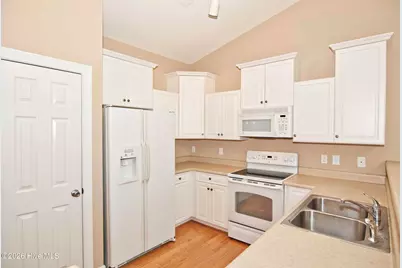 337 Monlandil Drive, Wilmington, NC 28403 - Photo 5