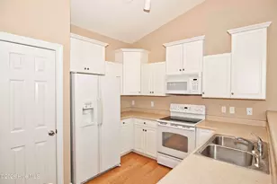 337 Monlandil Dr, Wilmington, NC 28403 - Photo 5