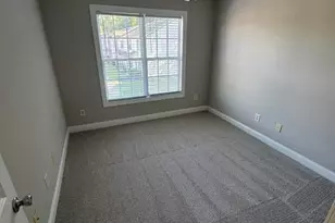 4172 Dudleys Grant Dr, Winterville, NC 28590 - Photo 9