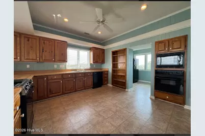 1154 Monroe Lane, Holly Ridge, NC 28445 - Photo 5