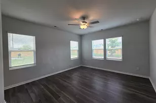 517 Sandy Holw Dr, Jacksonville, NC 28540 - Photo 7