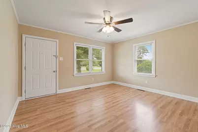 1922 N Berkeley Boulevard, Goldsboro, NC 27534 - Photo 5