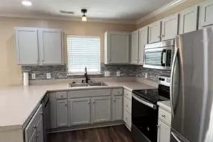 1500 Manning Forest Dr, Greenville, NC 27834 - Photo 5
