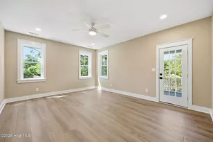 309 Shipwreck Ln, Emerald Isle, NC 28594 - Photo 15