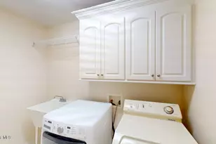 203 Sevendales Dr, Goldsboro, NC 27534 - Photo 29