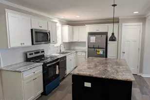 110 Holmes Ln, Robbins, NC 27325 - Photo 9