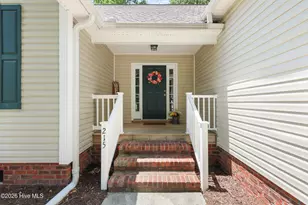 215 Oakmont Dr, Hampstead, NC 28443 - Photo 3