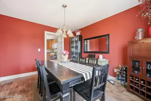 2909 Noah Ct, Greenville, NC 27834 - Photo 7