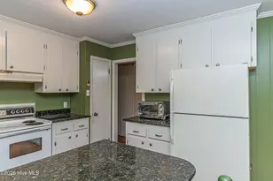 213 Holly Rd, Goldsboro, NC 27534 - Photo 7