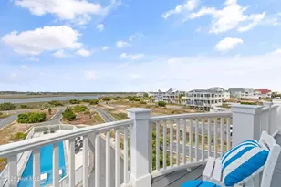 6925 Kings Lynn Dr, Oak Island, NC 28465 - Photo 23