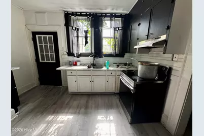 901 College Street, Kinston, NC 28501 - Photo 3
