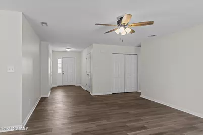104 Blue Bird Lane, Newport, NC 28570 - Photo 7