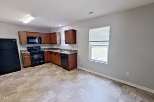 812 S 5th Ave, Wilmington, NC 28401 - Photo 9