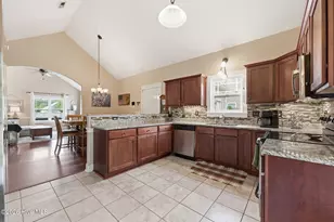 200 Station House Rd, New Bern, NC 28562 - Photo 11