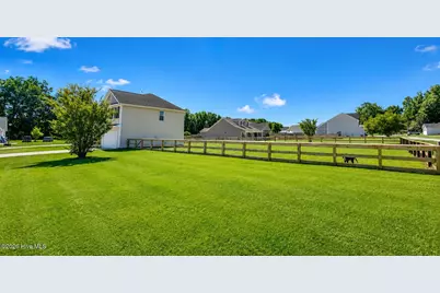 200 Elijah Court, Jacksonville, NC 28540 - Photo 3