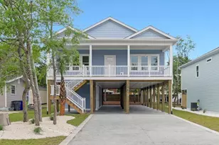 152 NE 1st St, Oak Island, NC 28465 - Photo 1