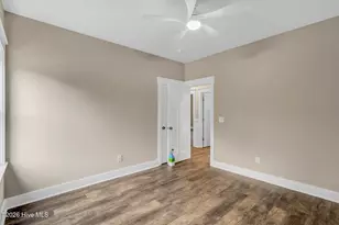 152 NE 1st St, Oak Island, NC 28465 - Photo 25